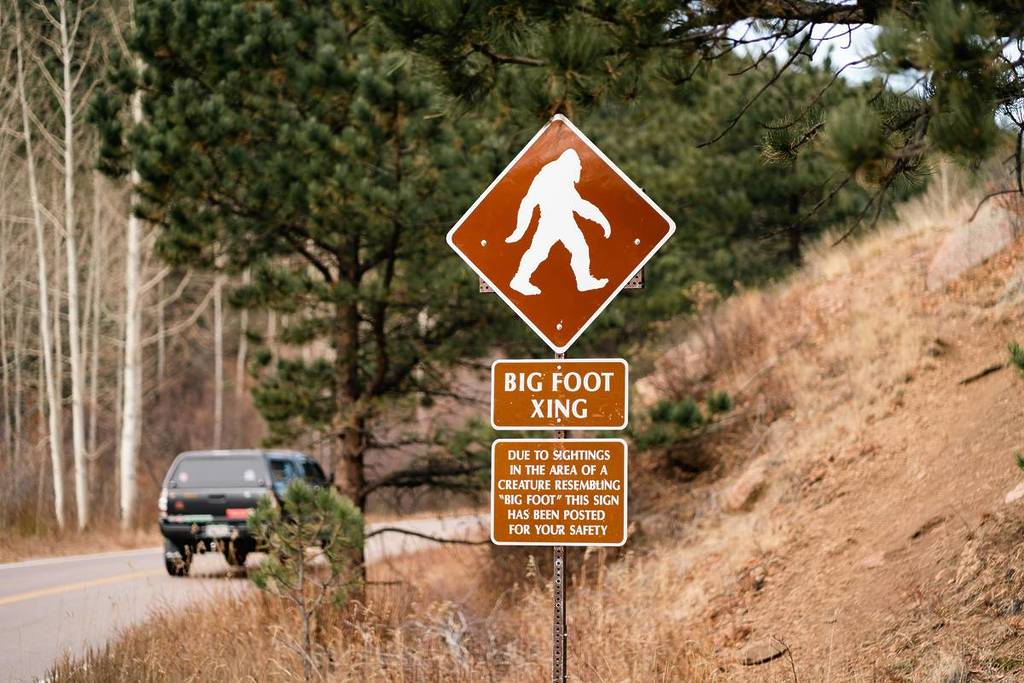 Señal de paso de Bigfoot
