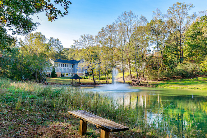 Chateau Elan Winery & Resort