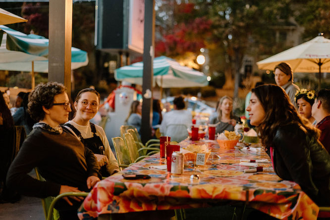 el ponce patio