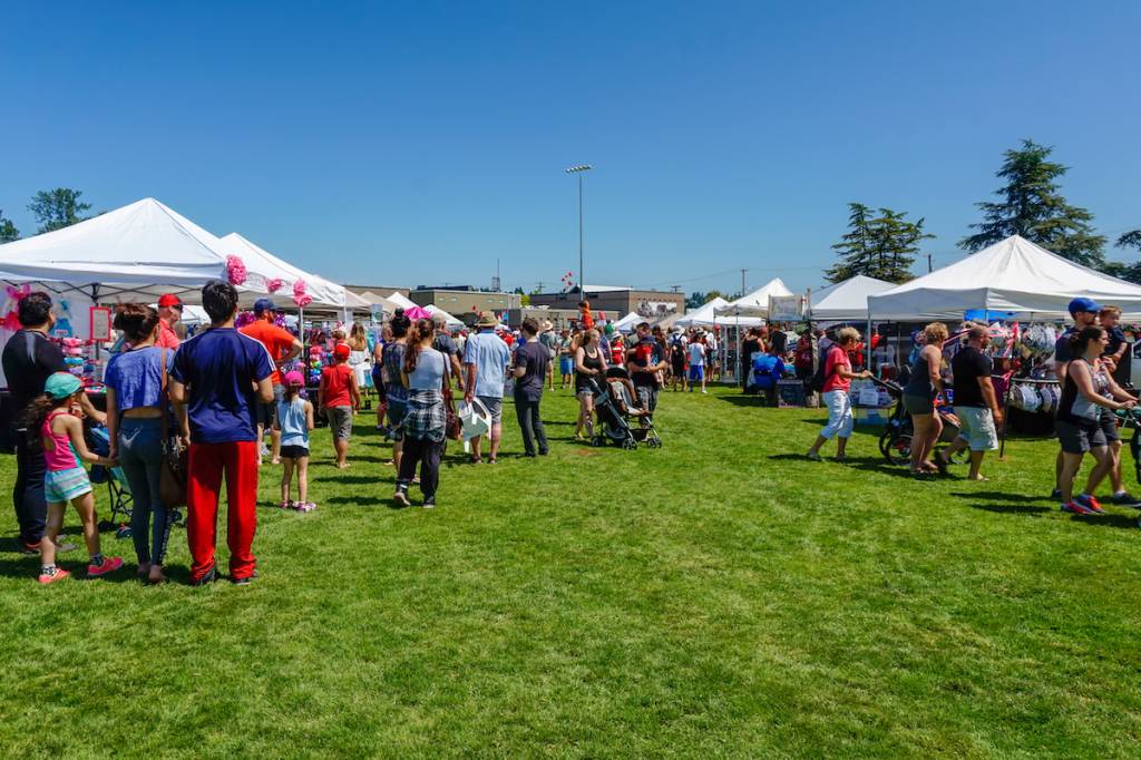 Comox Valley ~ Isla de Vancouver, Columbia Británica, Canadá, 1 de julio de 2017. Celebraciones del Día de Canadá en Courtenay ~ Isla de Vancouver, Columbia Británica, Canadá