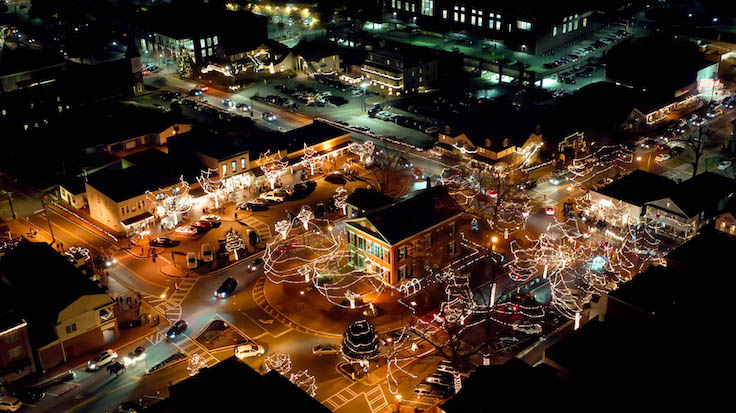 Vista aérea de un pueblo navideño