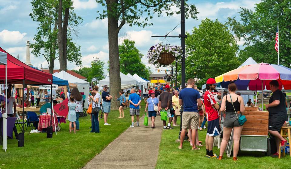Este pintoresco pueblecito de Georgia, a solo 2 horas de Atlanta, acoge este fin de semana un gran Festival de las Judías Verdes de 2 días: puestos de arte local, delicias gastronómicas, música en directo, productos frescos de la zona y, por supuesto, judías verdes.