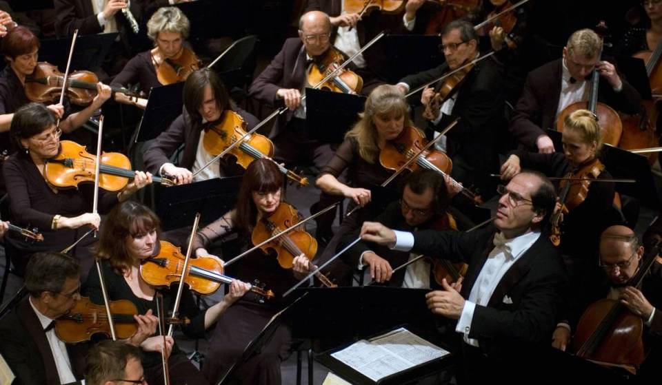 The Atlanta Symphony Orchestra is hosting a stunning Symphony at Sunset this October at Ameris Bank Amphitheatre &amp; tickets start at just $10 — with music from the magical worlds of Harry Potter &amp; E.T., Night on Bald Mountain, Danse Macabre, and more