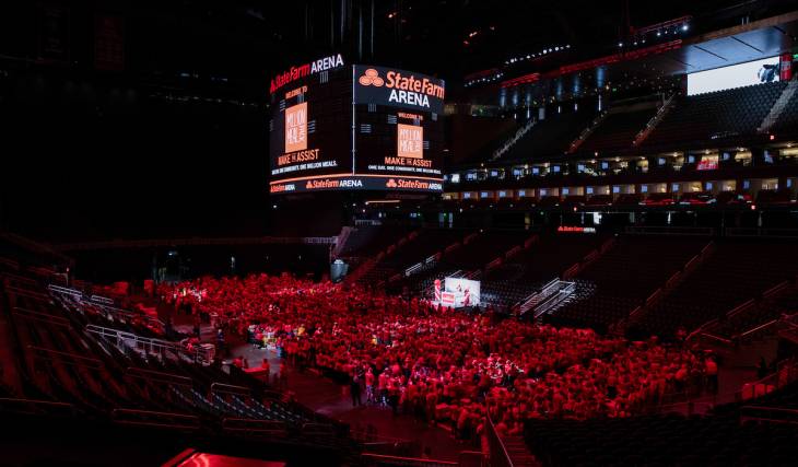 Los Atlanta Hawks y State Farm organizan este septiembre la sexta edición anual de la iniciativa «Million Meal Pack» para ayudar a alimentar a los habitantes de Atlanta que sufren inseguridad alimentaria. Aquí te explicamos cómo puedes ayudar
