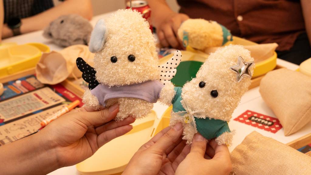 pequeños y monísimos peluches con forma de grano de arroz