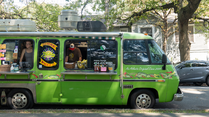 un food truck de encurtidos»