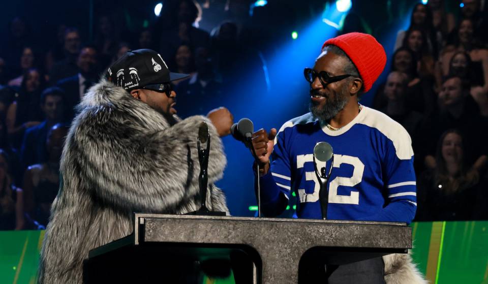 Outkast y Waffle House se unen para un pop-up superguay MAÑANA en Atlanta: merch de la colaboración en edición limitada, menús de André 3000 y Big Boi, recuerdos gratis y mucho más