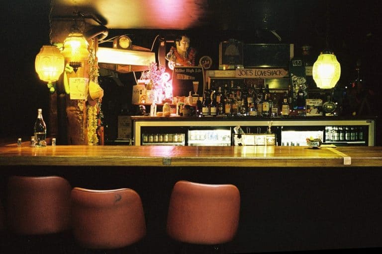 9 Cheapest Bars To Visit In Auckland This Season On A Budget