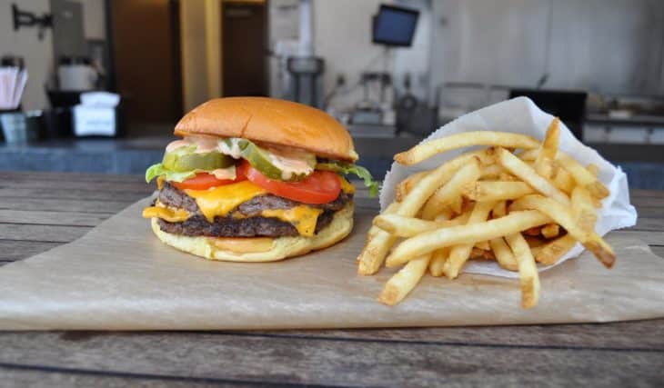9 Of The Best Burgers In Austin That Are Bun In A Million