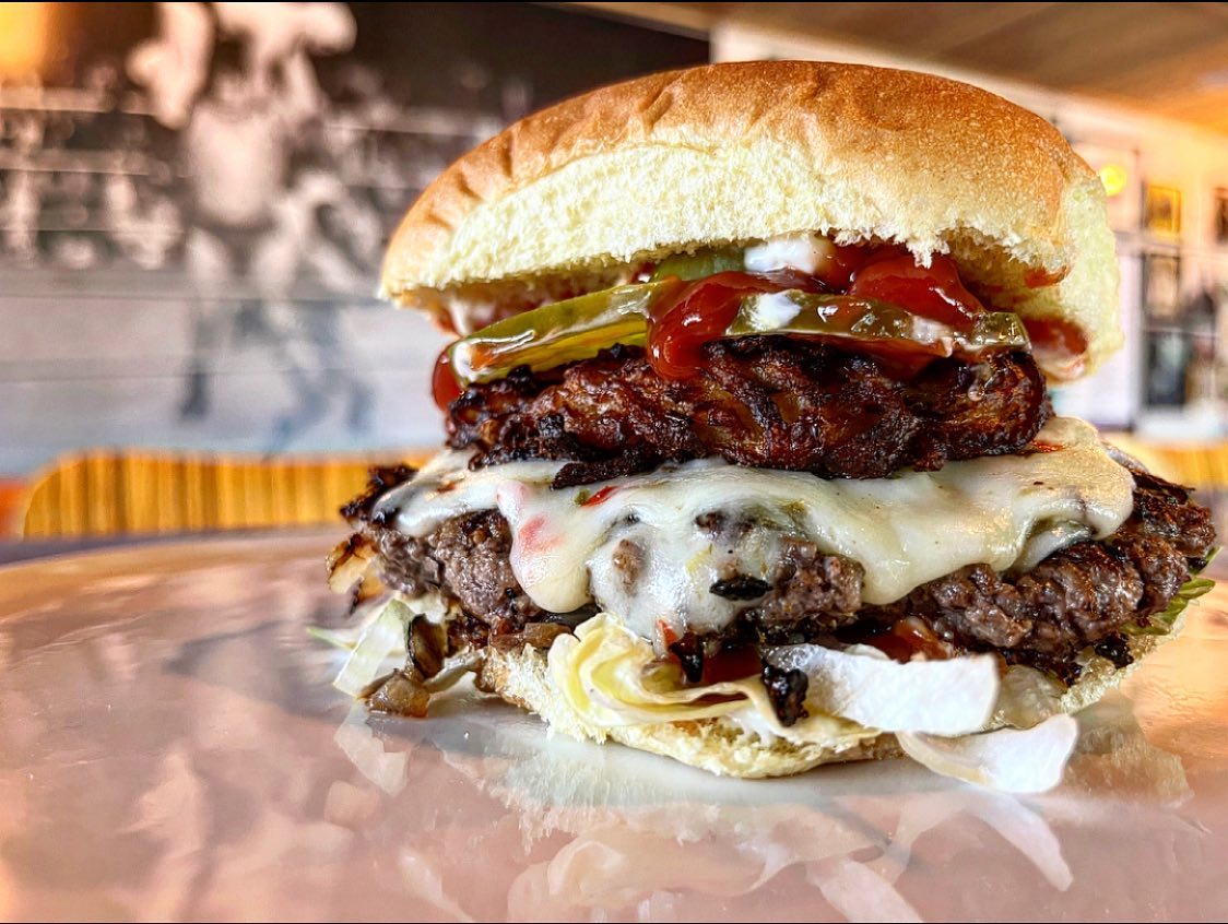 Best Burgers In Austin 9 That Are Bun In A Million