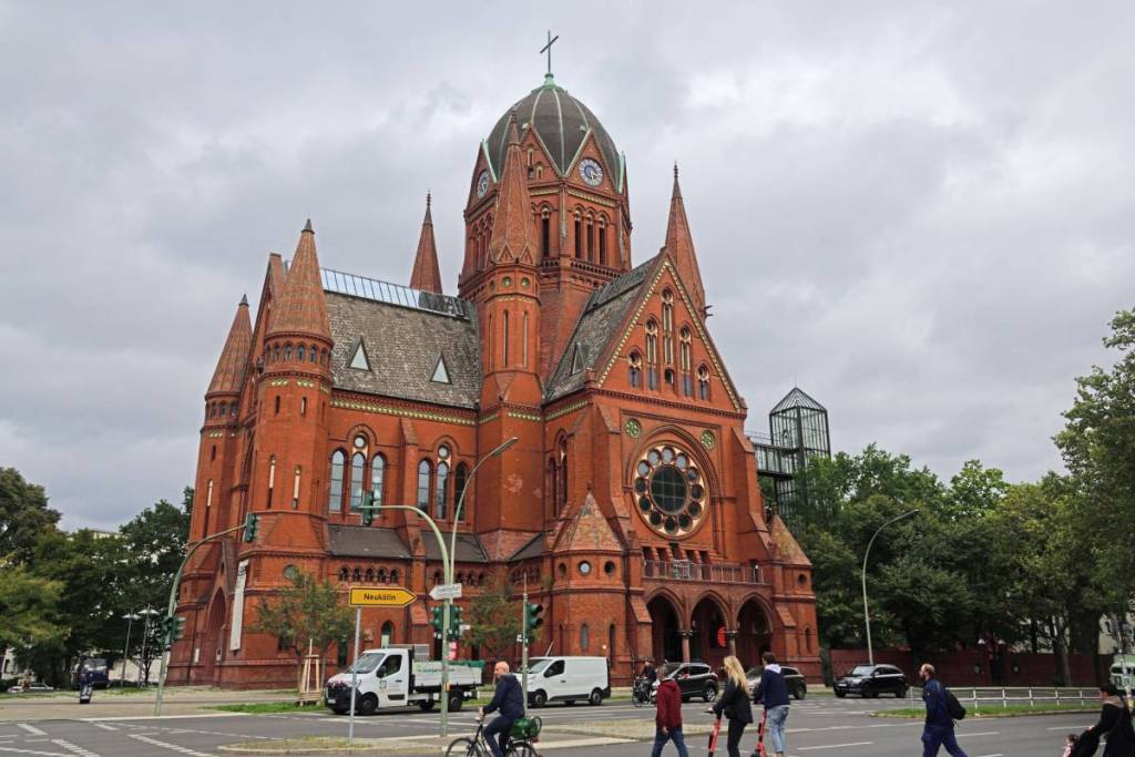 Église Sainte-Croix à Berlin