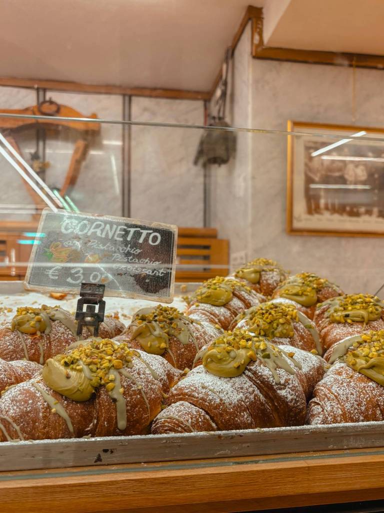 Leckere Pistazien Croissants auf dem pistachio streetfood festival
