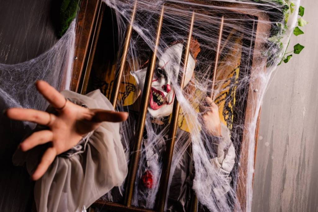 Prison Island Oktober Halloween Special