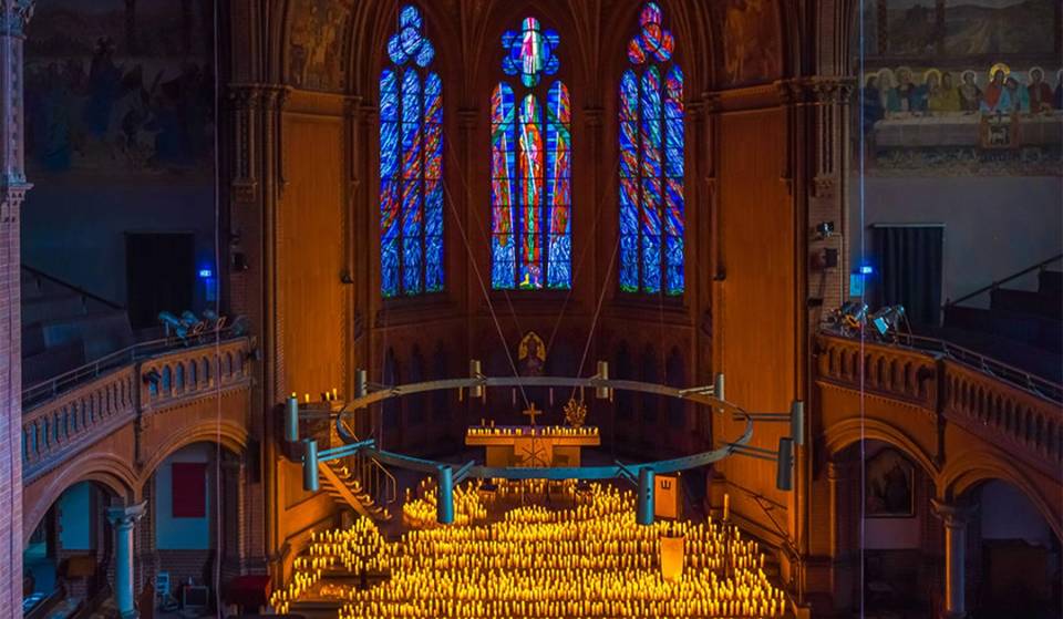 Entre bastidores del mar de luces más espectacular de Berlín: una mirada exclusiva al enorme esfuerzo que hay detrás de los conciertos a la luz de las velas
