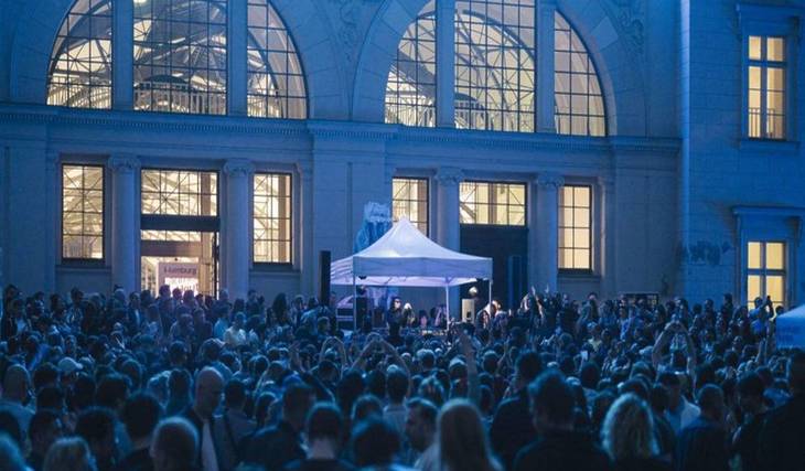 Kostenlose Technonacht mit Ellen Allien – diesen Donnerstag im Hamburger Bahnhof!