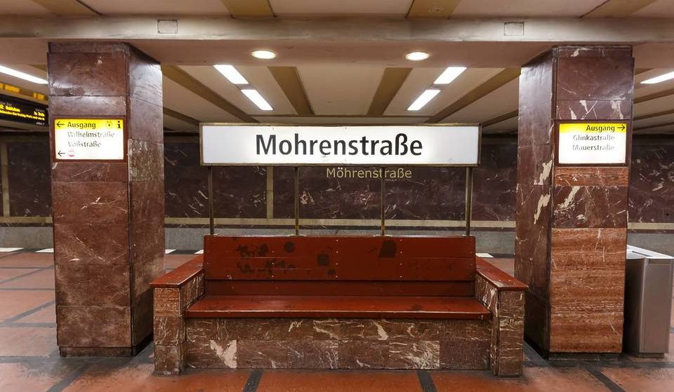 After 35 years of dispute, Mohrenstraße in Berlin was renamed – around 500 people celebrated the new Anton-Wilhelm-Amo-Straße on Saturday