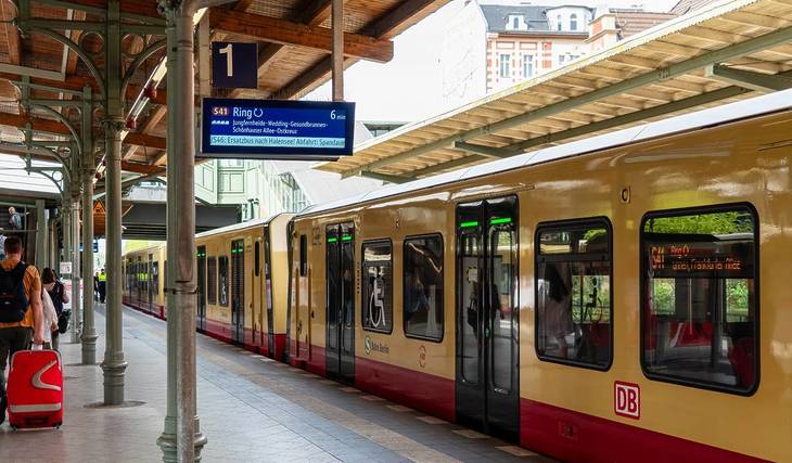 37 km Bahn für den Krieg: Diese Berliner Strecke diente im 19. Jh. dem schnellen Transport von Truppen und Kriegsmaterial – nicht dem öffentlichen Verkehr