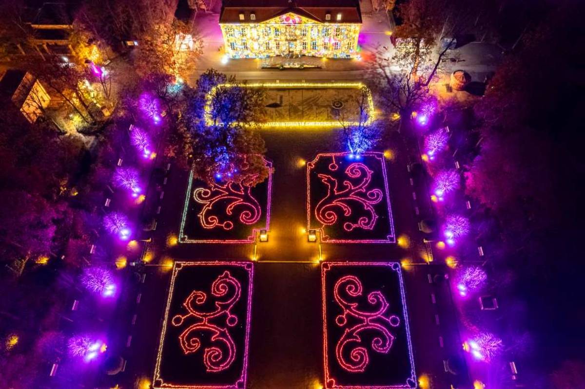 Weihnachtsmarkt im Tierpark