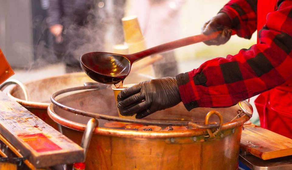 Un vin chaud 7,50 € : Les prix sur les marchés de Noël de Berlin sont 15 % plus élevés qu&rsquo;en 2023 – alors qu&rsquo;en sera-t-il l&rsquo;année prochaine ?