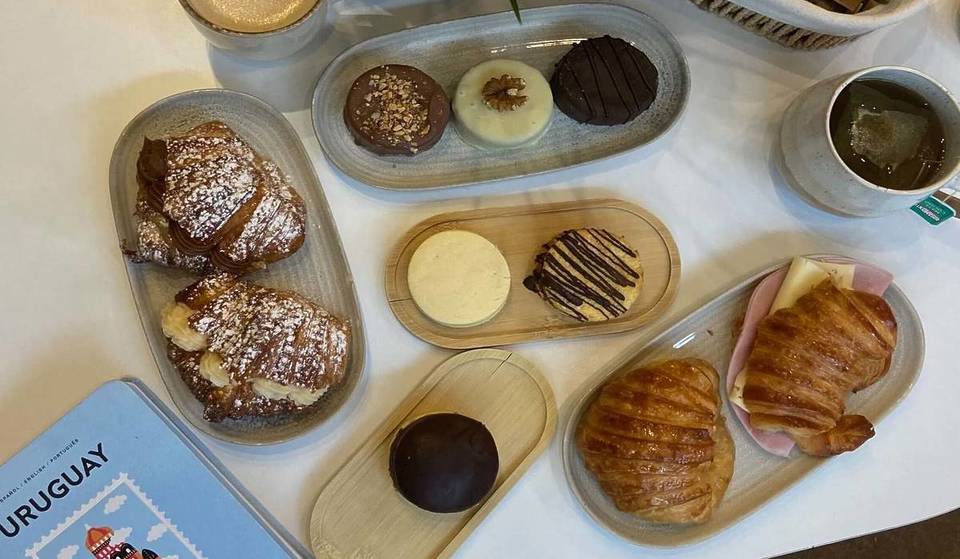 Le « petit Buenos Aires » au cœur de Berlin : ce café de Schöneberg vous transporte directement en Amérique du Sud avec les meilleurs alfajores et medialunas faits maison de la ville !