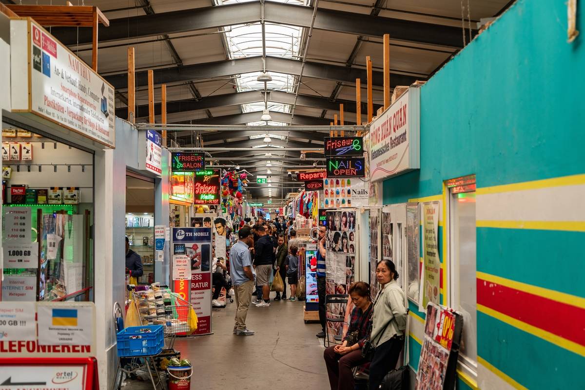 Markthalle Dong Xuan Center
