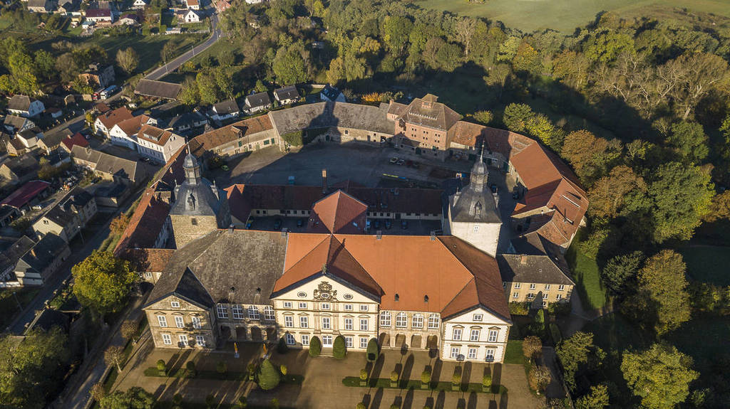 Luftperspektive auf ein Schloss