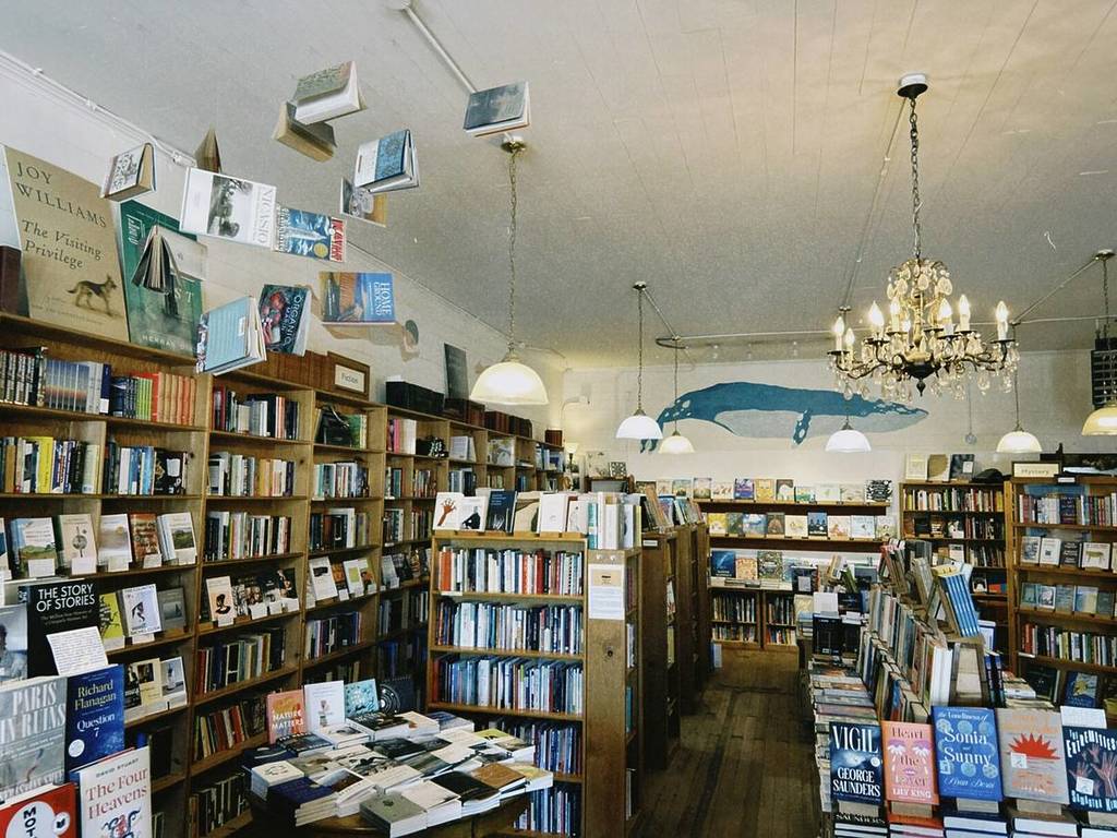 Bücher im Antiquariat