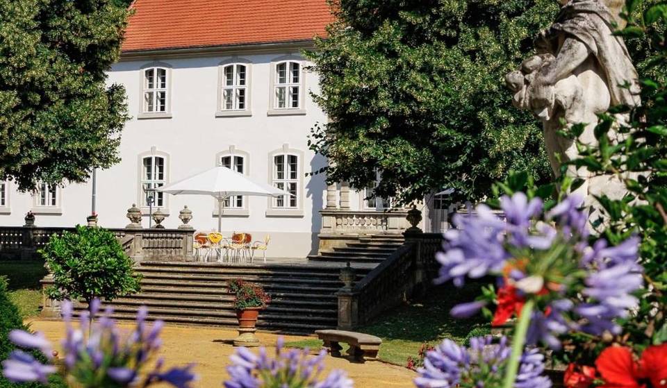 A solo 1 ora da Berlino, un castello romantico che ha acquisito importanza grazie alla famosa coppia di artisti tedeschi von Arnim