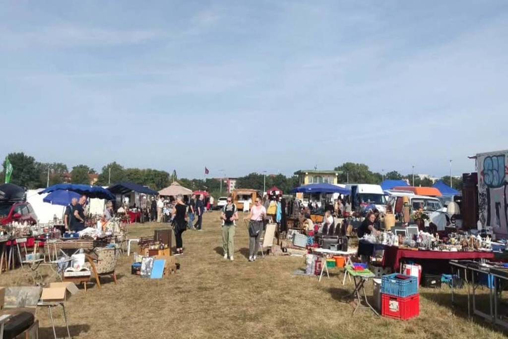 Riesenflohmarkt in Karlshorst