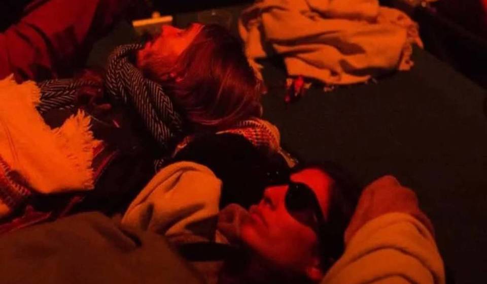Dieser 30-stündige Rave in Berlin bietet euch am Wochenende Clubbing, Performances und ein temporäres Schlafzimmer mit reserviertem Bett im ehemaligen Heizkraftwerk