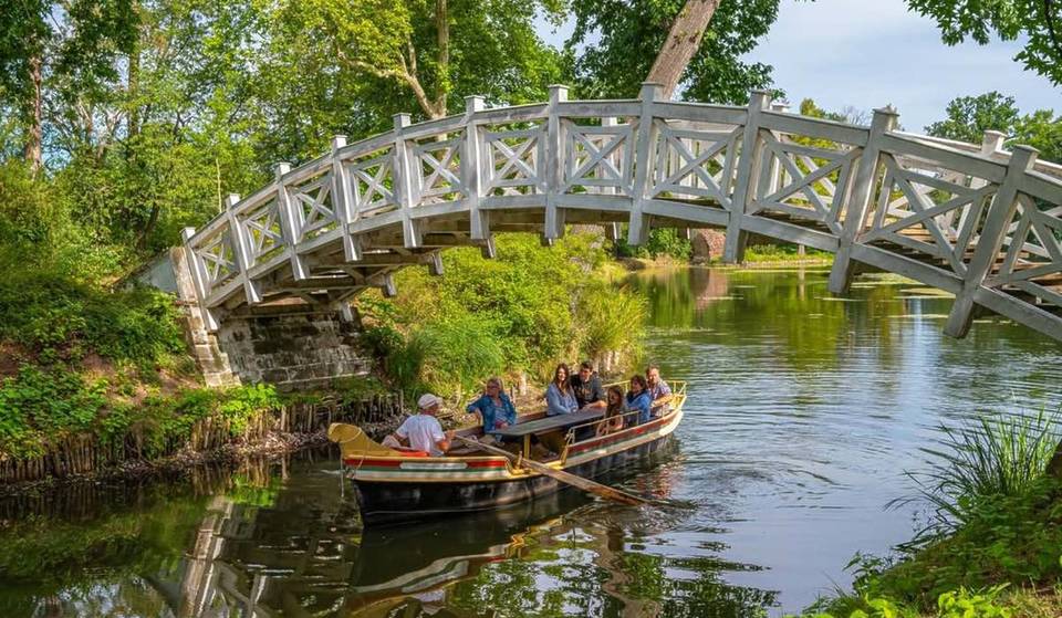 About 1.5 hours from Berlin lies a UNESCO Garden Kingdom featuring 5 castles, Italian gondola rides, and Europe’s only artificial volcano