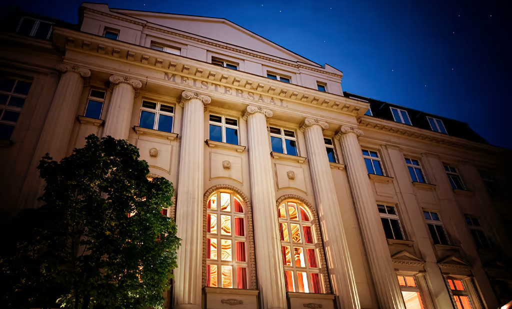 Fassade des Meistersaals in Berlin