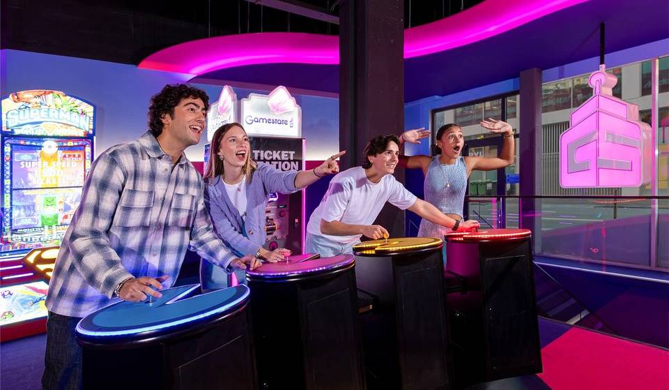 Un viaggio indietro nell’infanzia: in questi 2 luoghi esclusivi di Berlino vivrai momenti di nostalgia con oltre 50 diversi giochi arcade come Mario Kart, Pac-Man e altri.