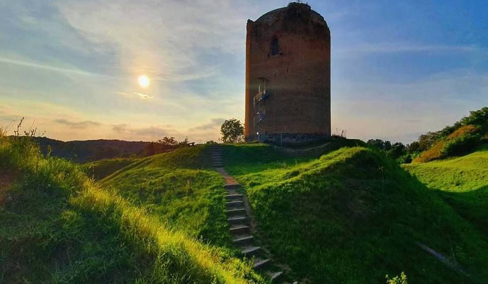 About an hour from Berlin stands Germany’s widest defensive tower, with an outer diameter of 18 meters and foundations up to 10 meters deep