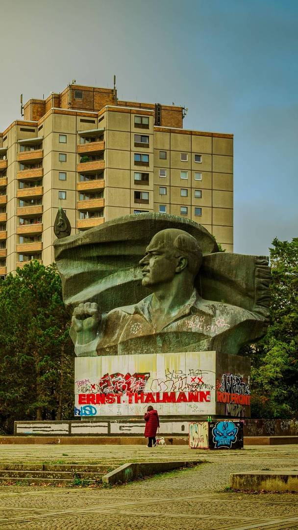Nel cuore di Berlino, dal 1986 si trova questo parco, posto sotto tutela monumentale, con un monumento monumentale e un biotopo protetto per gli anfibi