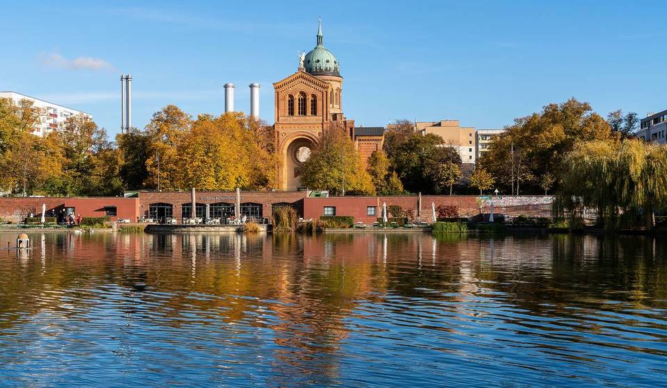 Im Herzen Berlins verbindet diese über 170 Jahre alte Oase Idylle mit Zeitgeschichte – ein geschütztes Gartendenkmal, dessen Historie vom Handelskanal bis zum Todesstreifen reicht