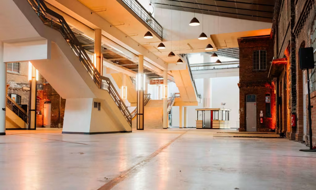 Interno del Colosseum di Berlino