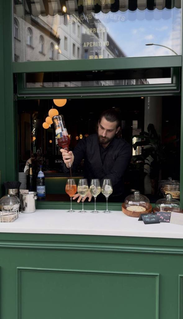 Deliziosi Aperol Spritz all’Amano di Berlino
