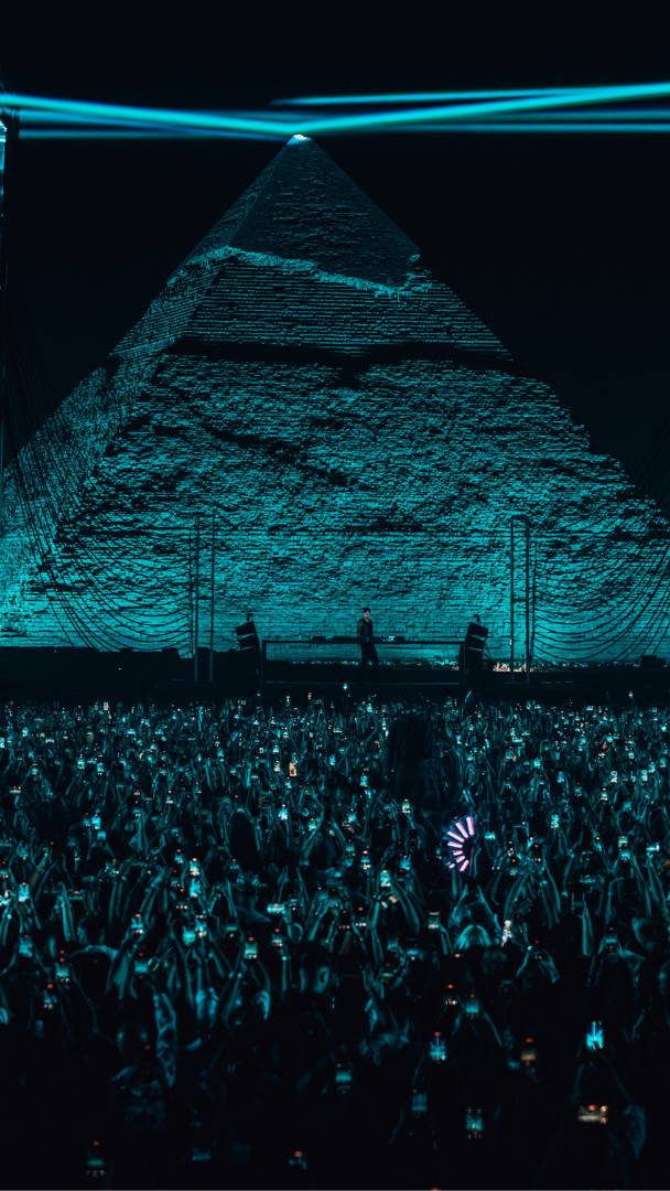 Festa davanti alla settima meraviglia del mondo: questo festival techno si terrà davanti alla Piramide di Cheope, alta 140 m, e riunirà Adriatique, Michael Bibi, Pete Tong, Charlotte de Witte, Vintage Culture e molti altri
