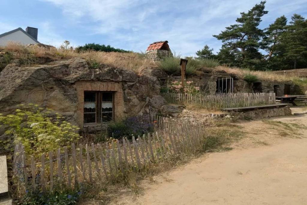 Case-grotta di Langenstein