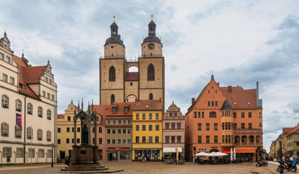 With the Deutschlandticket, travel nonstop in just 1.5 hours to this historic city, home to a total of 4 UNESCO World Heritage Sites!