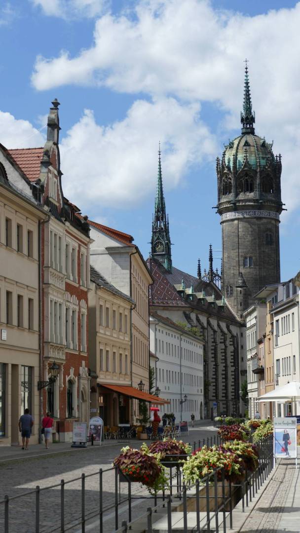 With the Deutschlandticket, travel nonstop in just 1.5 hours to this historic city, home to a total of 4 UNESCO World Heritage Sites!