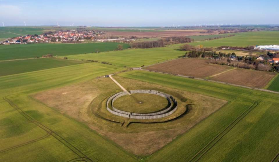 Vergeet Stonehenge maar: het oudste zonneobservatorium ter wereld staat al bijna 7.000 jaar in Midden-Duitsland, op minder dan 3 uur rijden van Berlijn