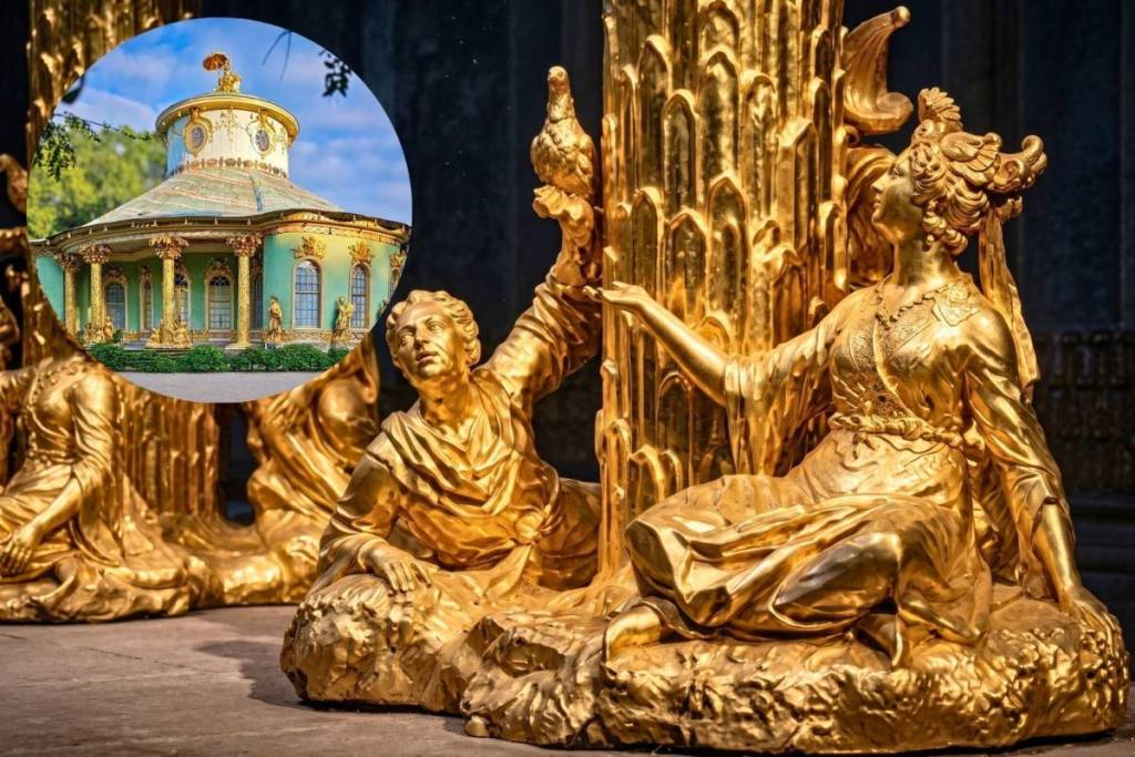 Vergulde beelden bij het historische theepaviljoen in het Sanssouci-park, een meesterwerk van de Pruisische chinoiserie van Frederik de Grote.