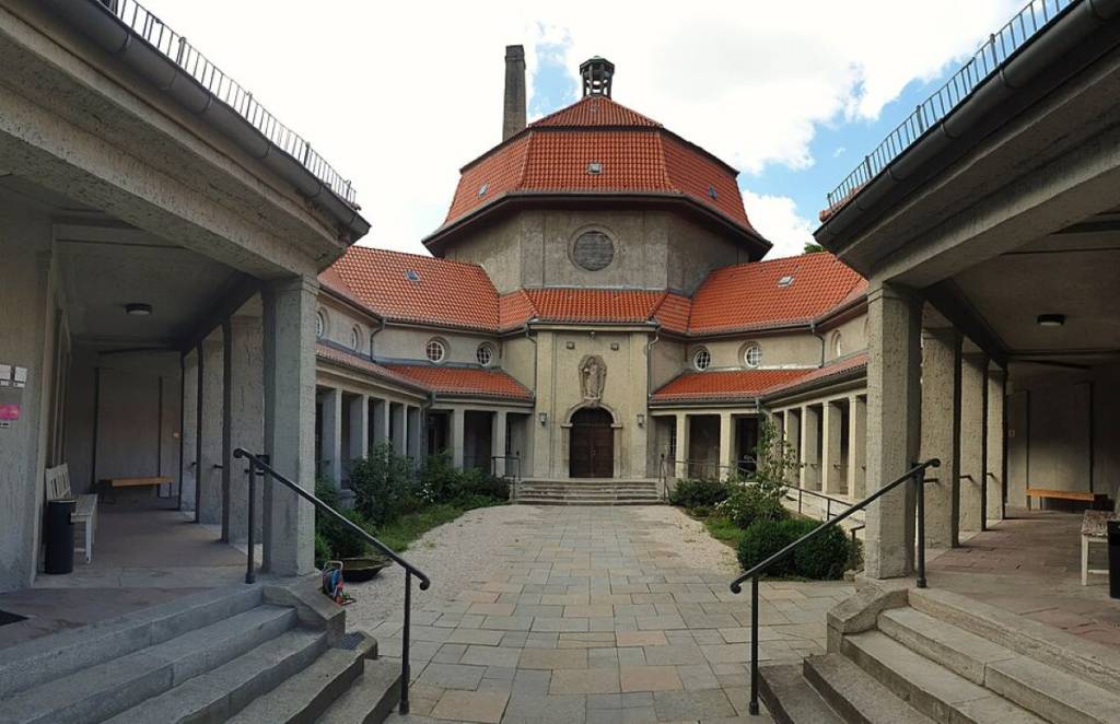 Het Silent Green-cultuurkwartier en voormalig crematorium in Wedding