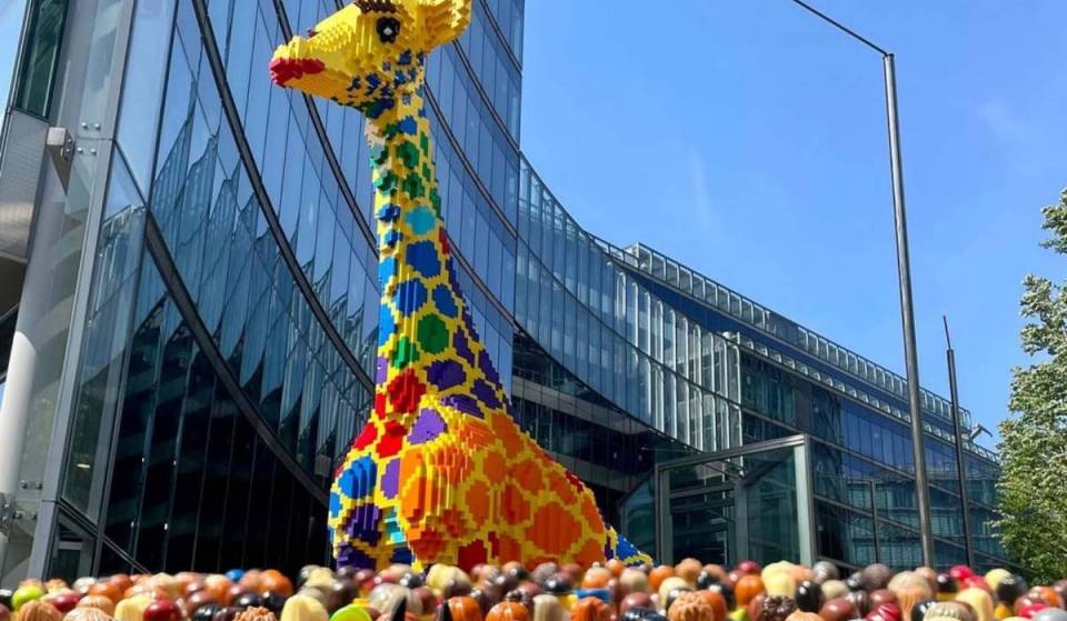 Direkt am Potsdamer Platz erwartet euch eine LEGO-Paradieswelt aus 5 Millionen Bausteinen mit 10 Attraktionen wie Drachenbahn, NINJAGO City Adventure, 4D-Kino &amp; mehr