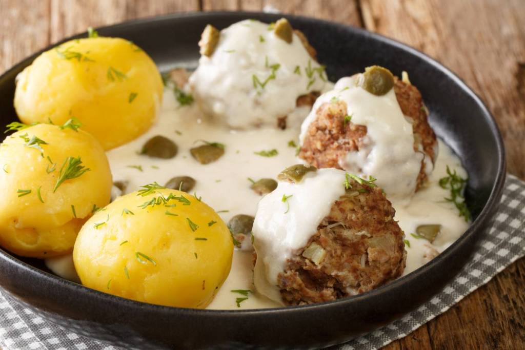 The German Classic: Königsberger Klopse