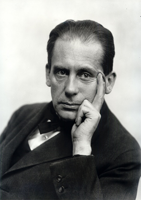 L’architetto Walter Gropius della Gropiusstadt