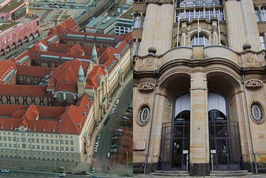 Exterior del Juzgado de Primera Instancia de Mitte en Berlín: una vista aérea del enorme complejo de edificios con tejados rojos y un primer plano de la imponente entrada principal.