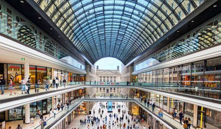 Plus de 40 millions d’euros sont investis dans l’un des plus grands centres commerciaux de Berlin – avec l’arrivée d’un magasin de bonnes affaires très apprécié et d’un supermarché XXL à partir de septembre